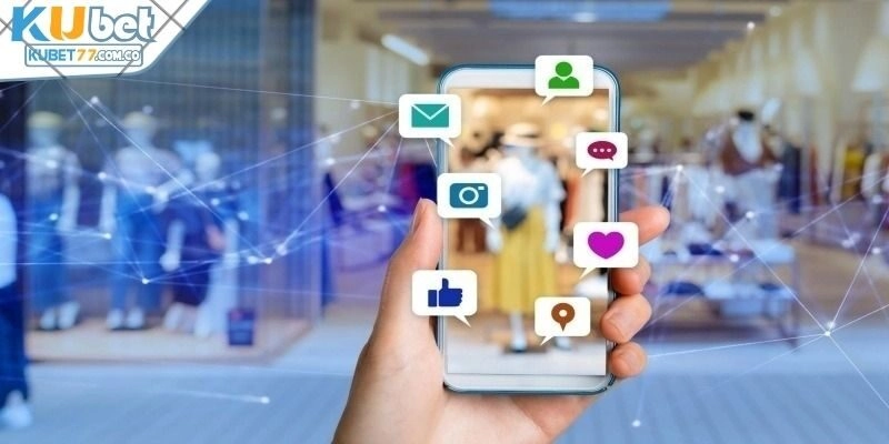 Liên lạc với sân chơi qua mạng xã hội